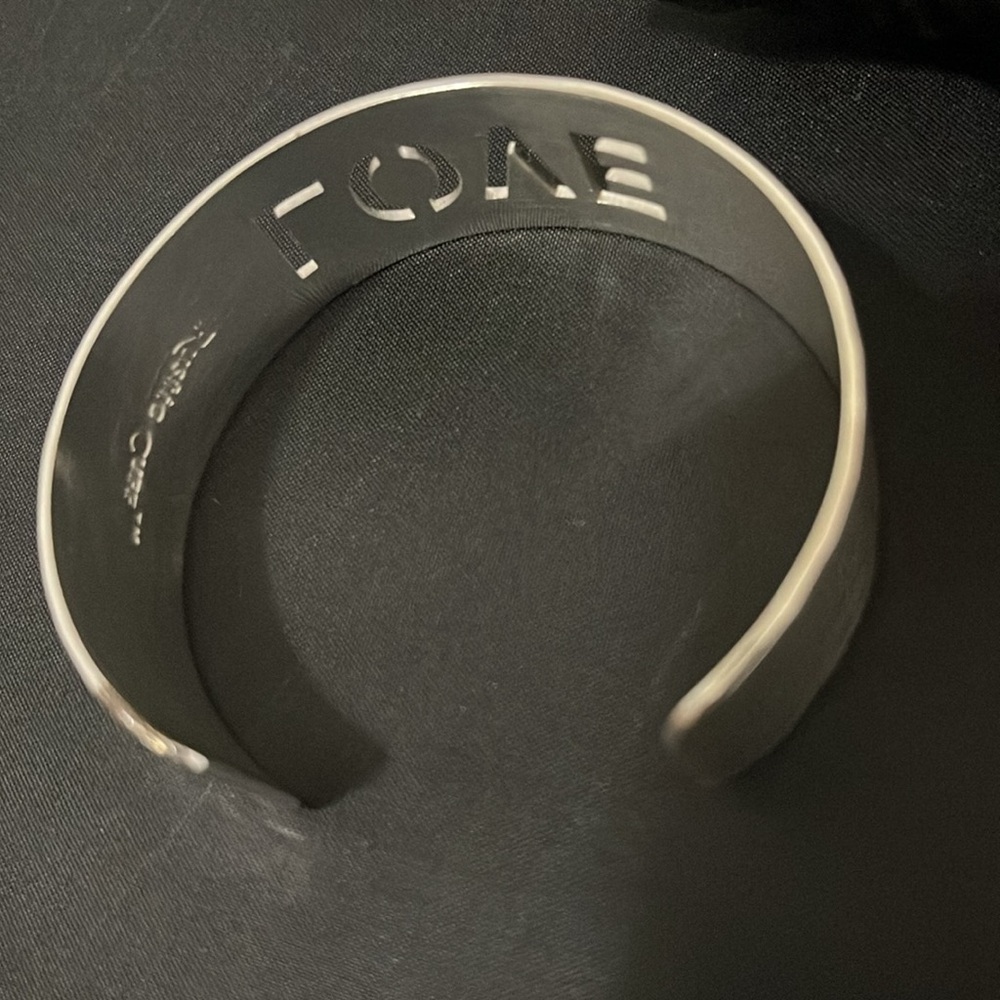 Rustic Cuff Silver cuff - Picture 6 of 7